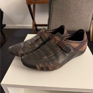 Puma slip on Men's Brown Leather Casual Shoes sz 8 EUC